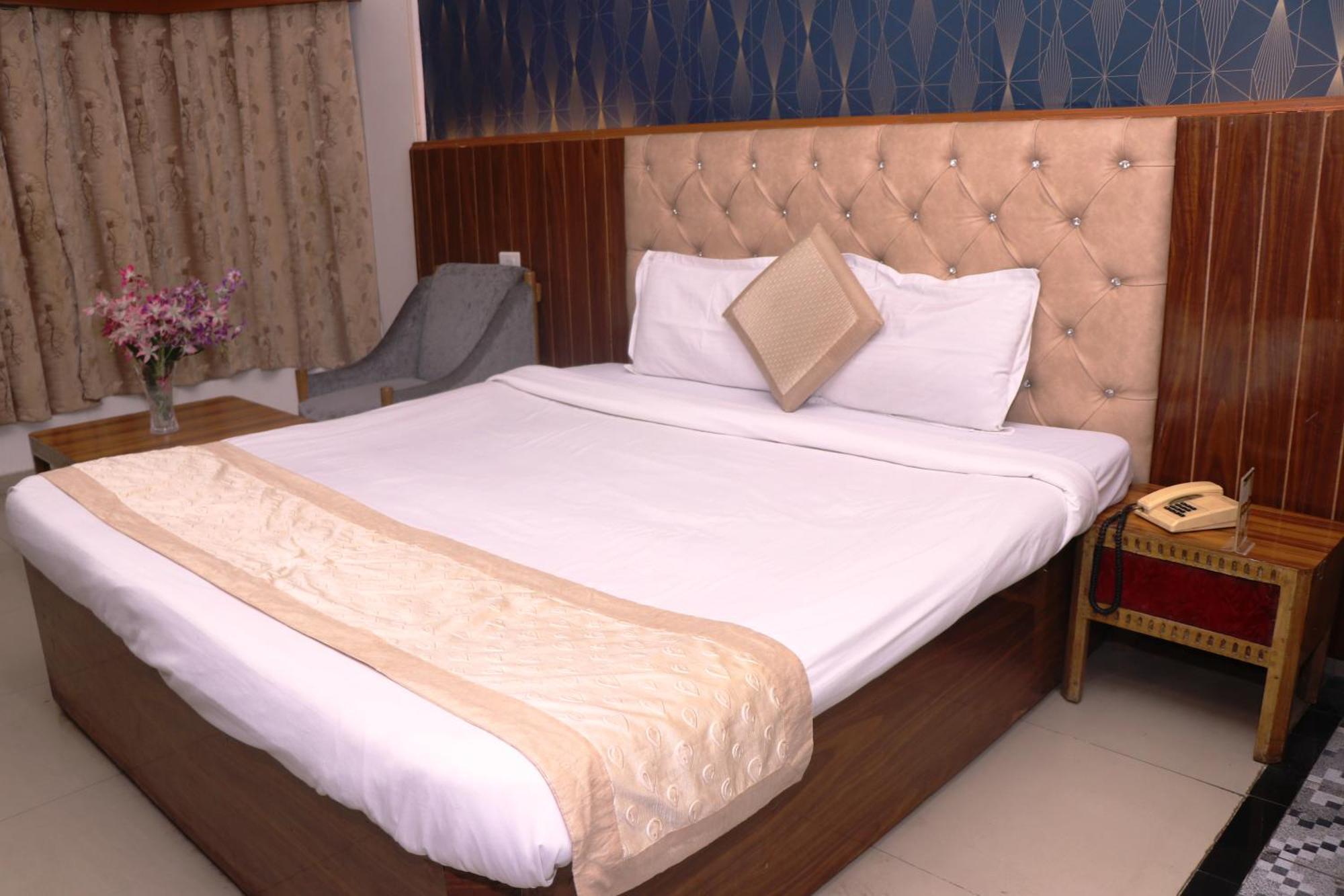 Hotel Samrat International Patna  Eksteriør billede