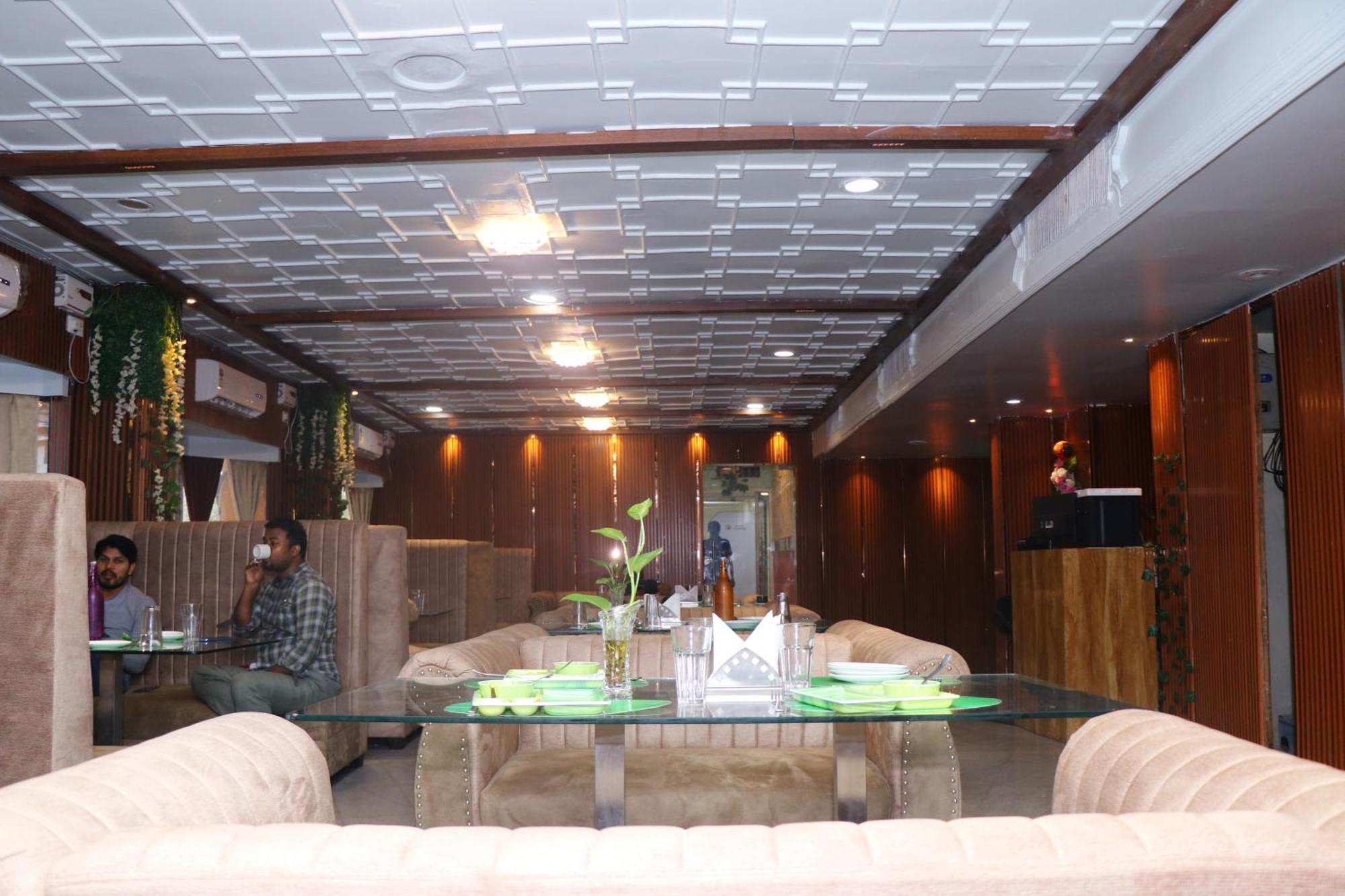 Hotel Samrat International Patna  Eksteriør billede